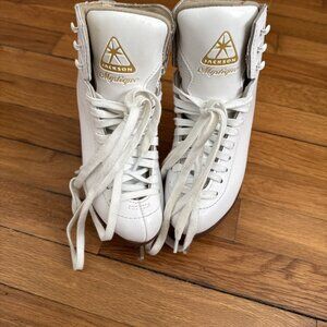 Jackson mystique i491 Ice Skates 8 i/3 blade Size 2C
